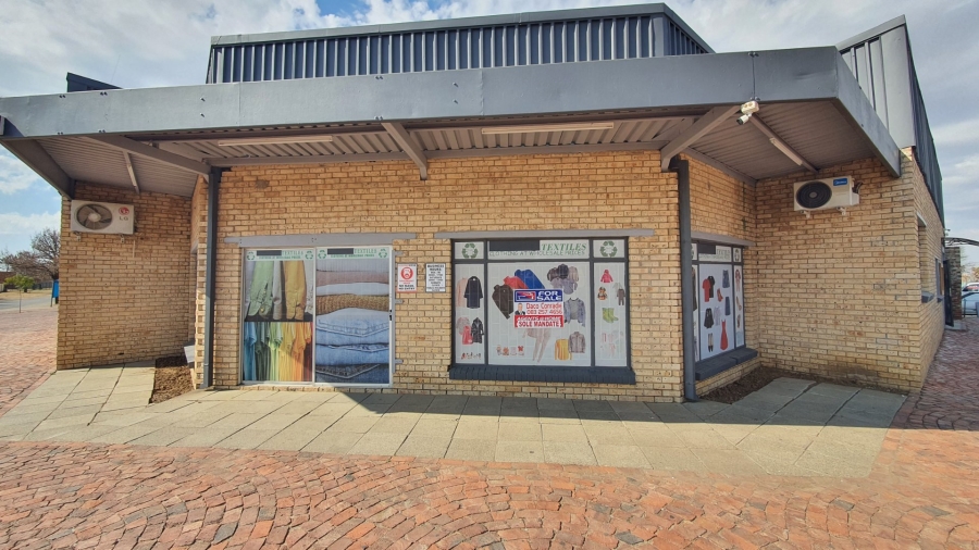  Bedroom Property for Sale in Riebeeckstad Free State